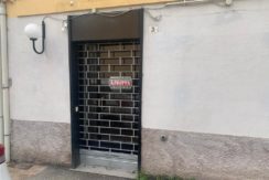 AFFITTA LOCALE COMMERCIALE – TORRIONE
