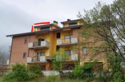 VENDE APPARTAMENTO MANSARDATO – PIZZOLI