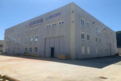 VENDE CAPANNONE – NUCLEO INDUSTRIALE DI PILE VENDE CAPANNONE – NUCLEO INDUSTRIALE DI PILE