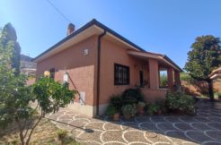 VENDE VILLA – CIAMPINO