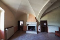 VENDE DIMORA STORICA – CASTEL DEL MONTE