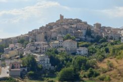 VENDE INDIPENDENTE IN COSTRUZIONE – CASTEL DEL MONTE