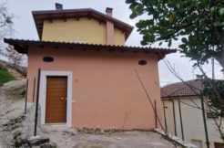 VENDE APPARTAMENTO – LUCOLI