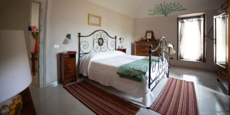 9) Letto Ospiti no Luce