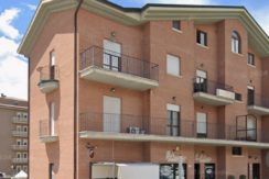 AFFITTA APPPARTAMENTO – SANTA BARBARA