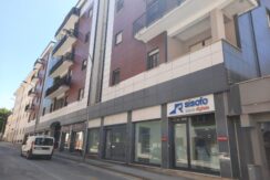 AFFITTA LOCALE COMMERCIALE – CENTRO STORICO AFFITTA LOCALE COMMERCIALE – CENTRO STORICO