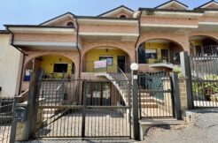 VENDE VILLETTA A SCHIERA – COLLE DI PRETURO