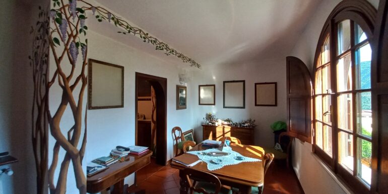 18b studio