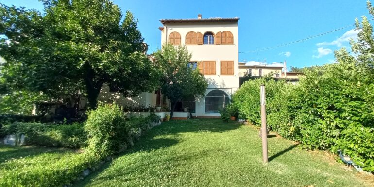 2 facciata