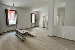 AFFITTA APPARTAMENTO USO STUDIO – CENTRO STORICO
