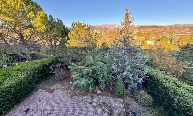 PHOTO-2025-12-02-15-31-56