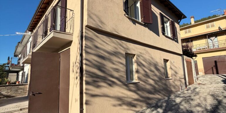 PHOTO-2025-10-08-19-33-05 11