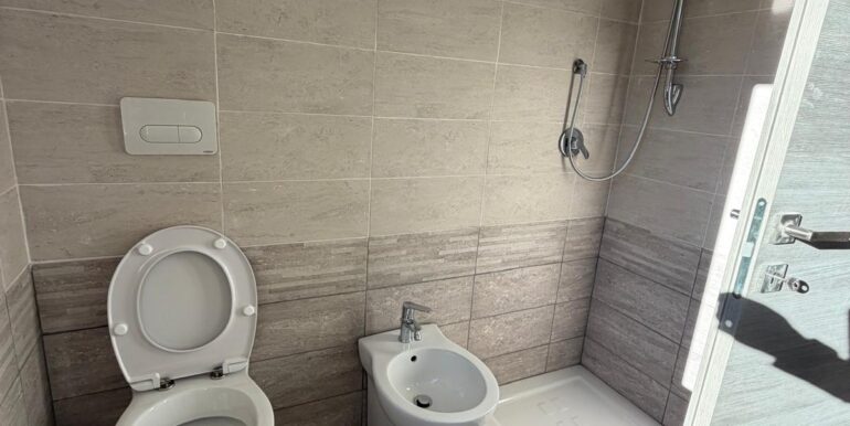 PHOTO-2025-10-08-19-33-05 15