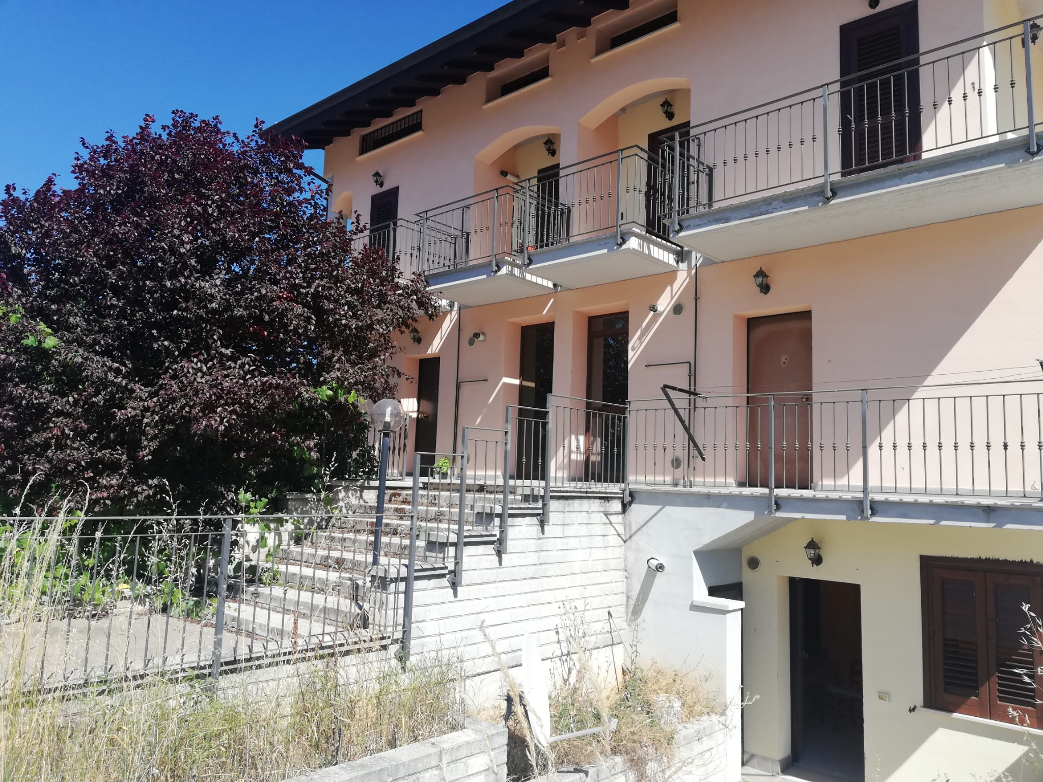 VENDE PALAZZINA – COLLE DI PRETURO
