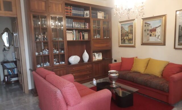 PHOTO-2025-11-16-12-11-16-3