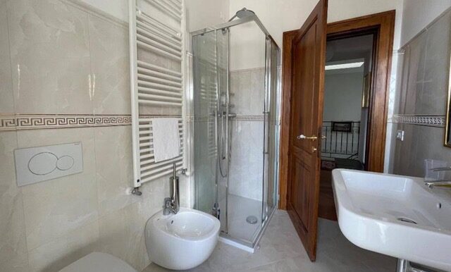 PHOTO-2025-12-10-12-09-55-8