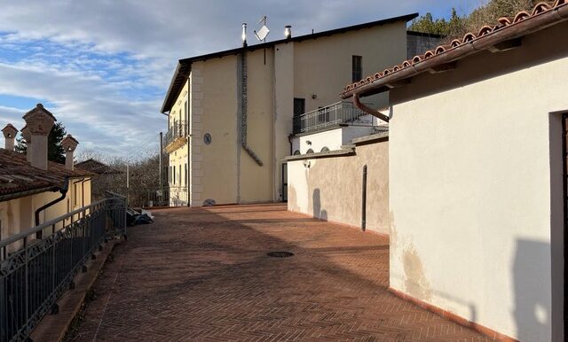 PHOTO-2025-12-10-12-13-02-2