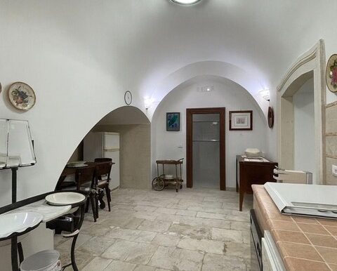 PHOTO-2025-12-10-12-38-06-1