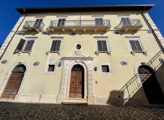 VENDE PORZIONE DI PALAZZETTO – FAGNANO ALTO