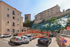 AFFITTA BOX SINGOLO – L’ AQUILA CENTRO STORICO