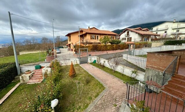 PHOTO-2026-02-05-18-05-37