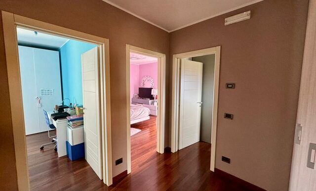 PHOTO-2026-02-05-18-05-44