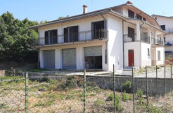 VENDE PALAZZINA INDIPENDENTE – CAGNANO AMITERNO