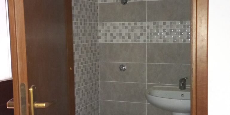 18 bagno-servizio