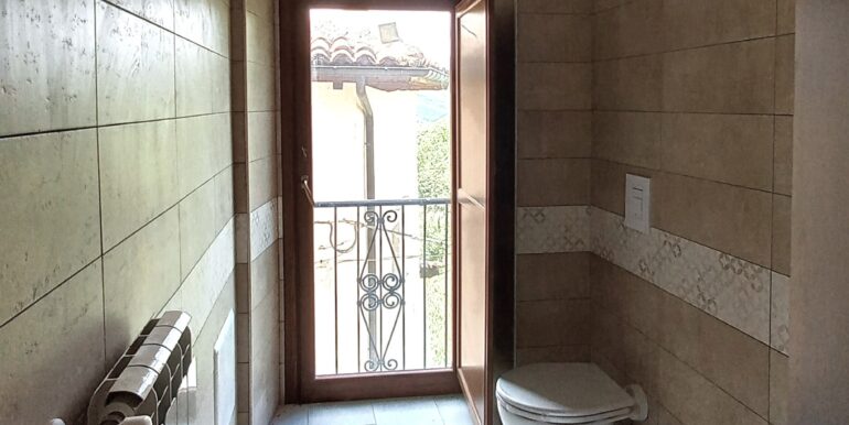 35 bagno2-in-camera