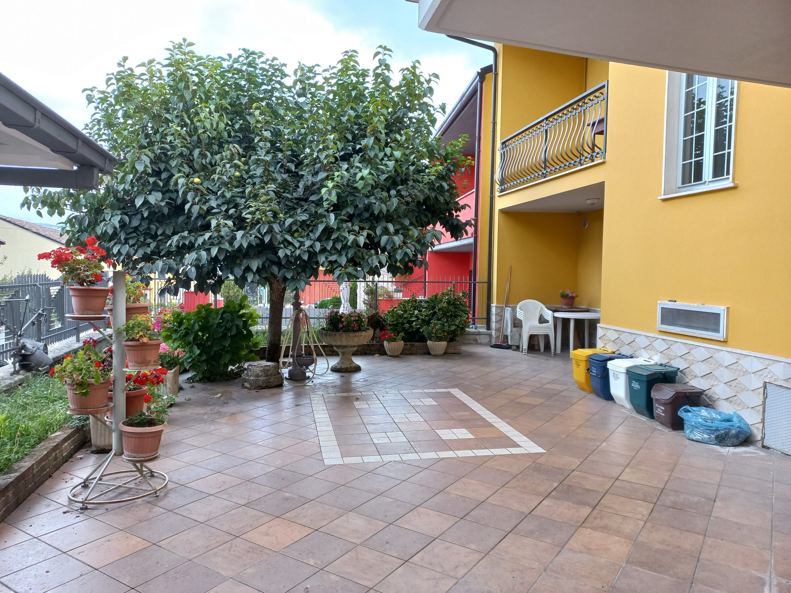 AFFITTA APPARTAMENTO – SCOPPITO