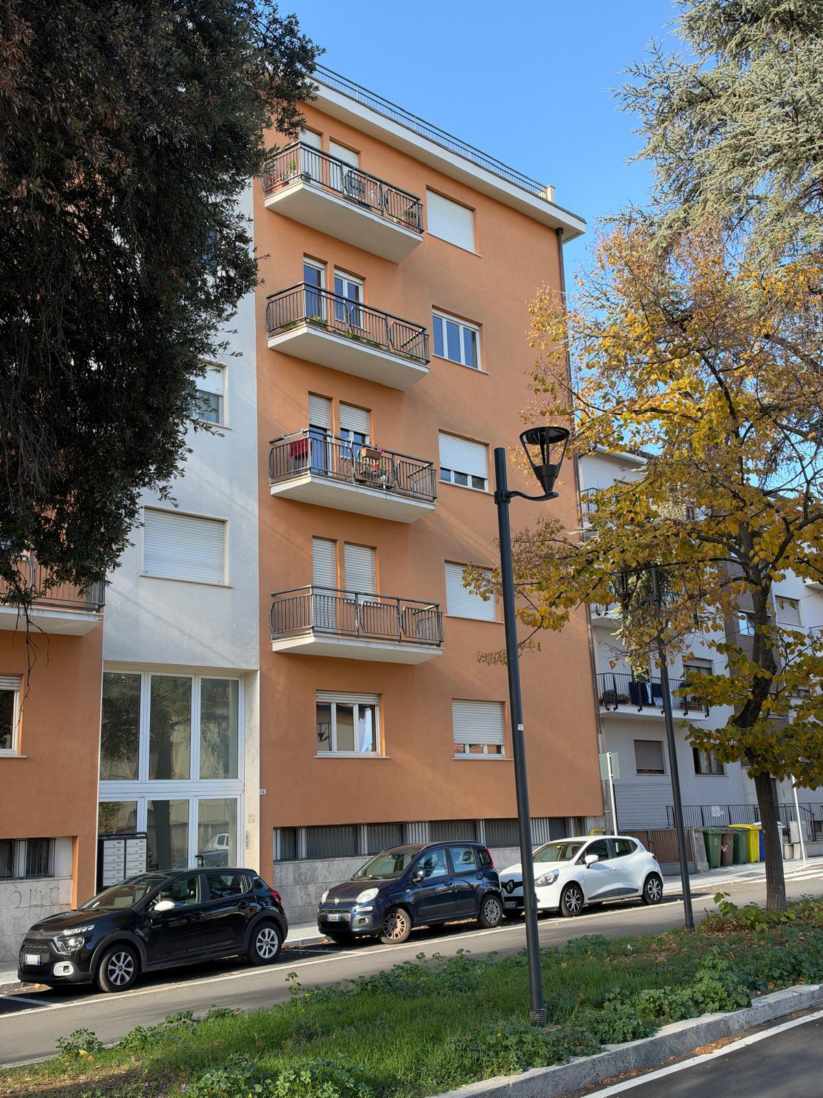 VENDE APPARTAMENTO – TORRIONE